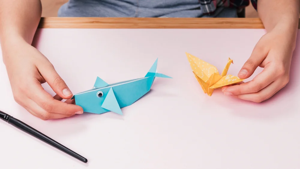 Paper Crafts for Gifts: Things to Build Out of Paper